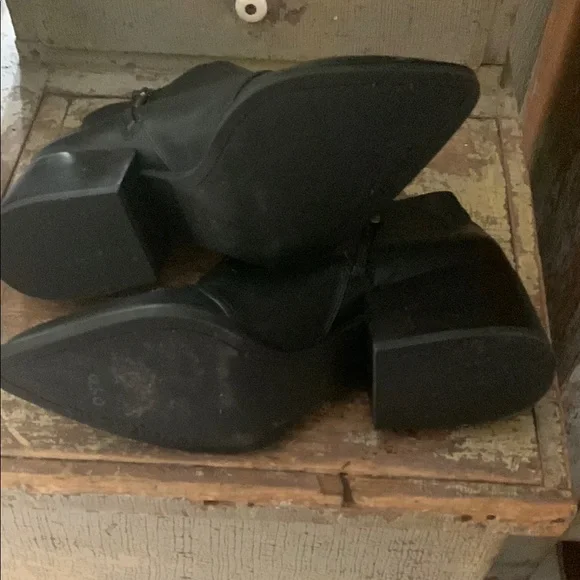 Black and Brown Ankle Boots with Leopard Print - Picture 5 of 8